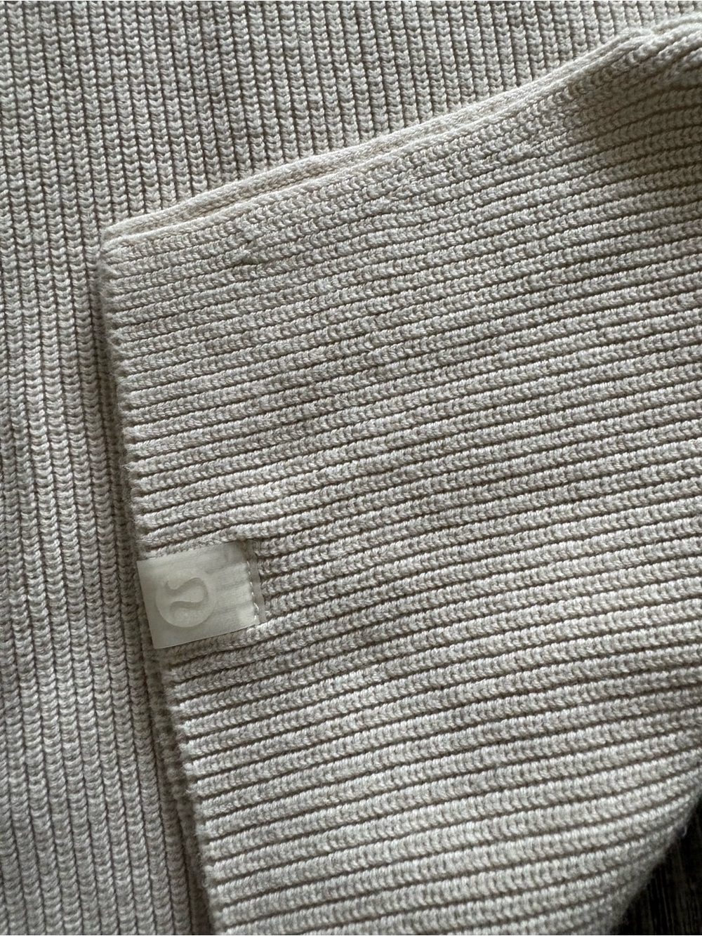 Lululemon Take It All In Cream Crewneck Ribbed Women’s Sweater - Picture 3 of 4